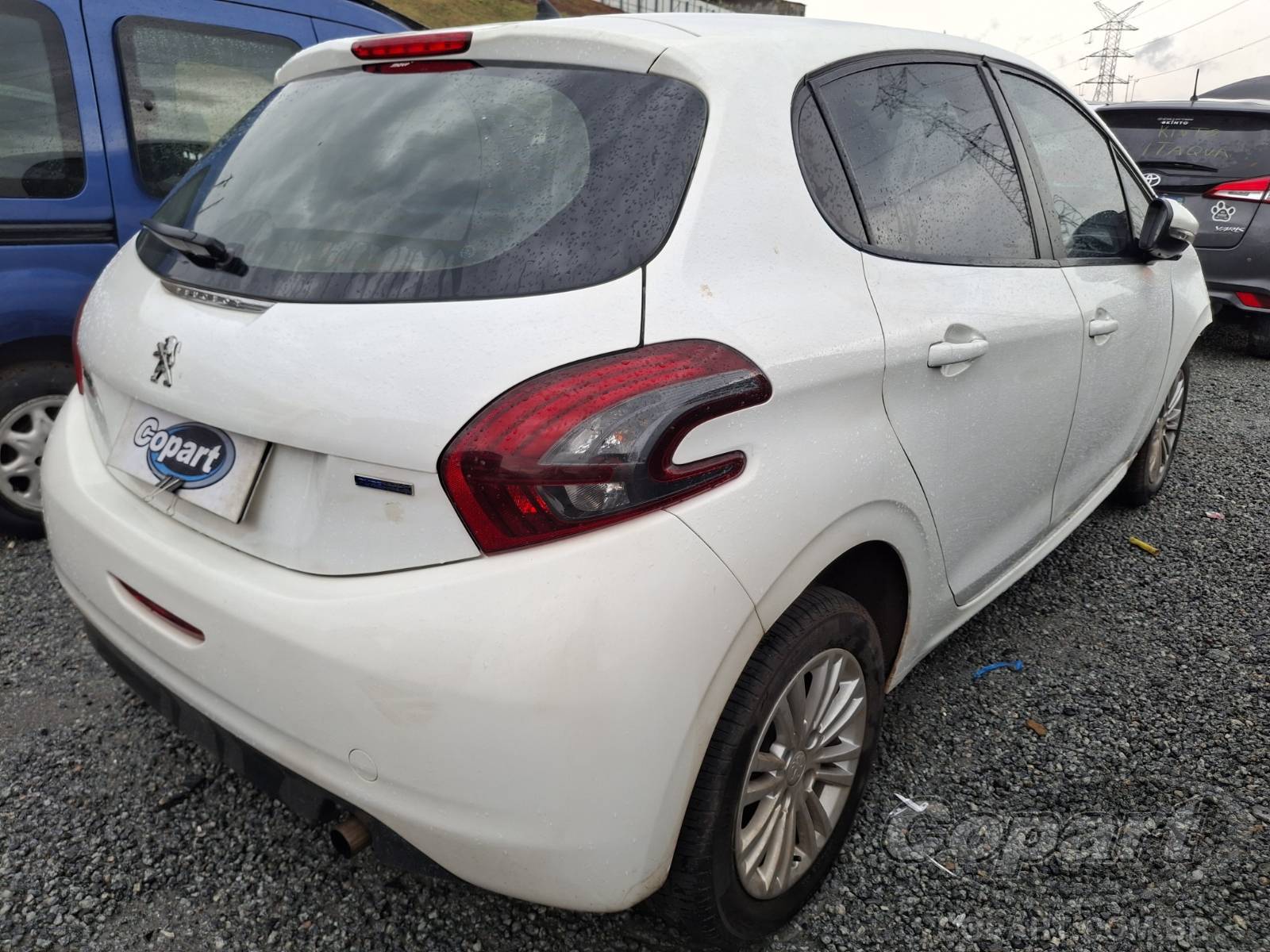 2017 PEUGEOT 208 — foto 4 de 11