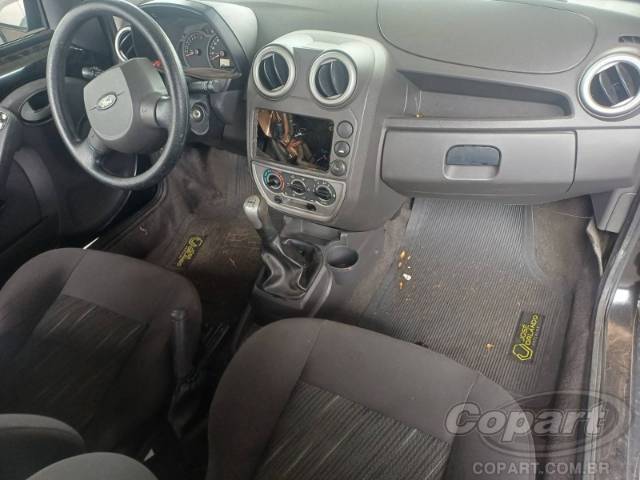 2011 FORD KA 