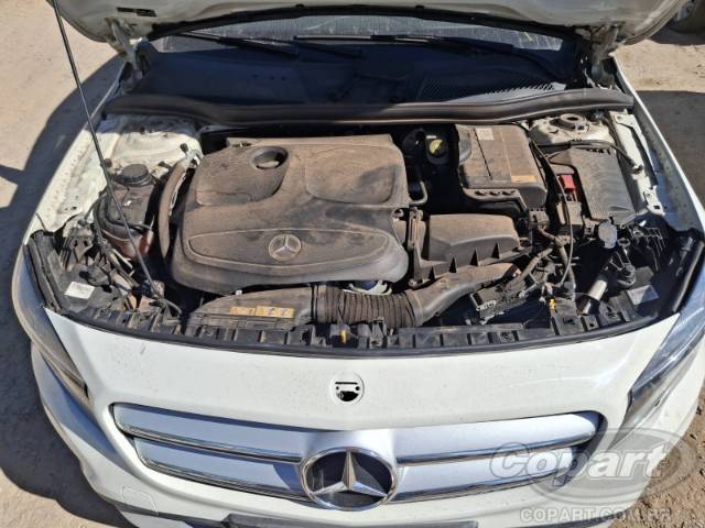 2015 MERCEDES BENZ GLA 