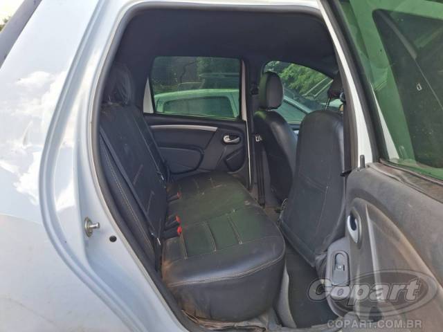 2021 RENAULT DUSTER OROCH 