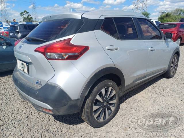 2018 NISSAN KICKS 