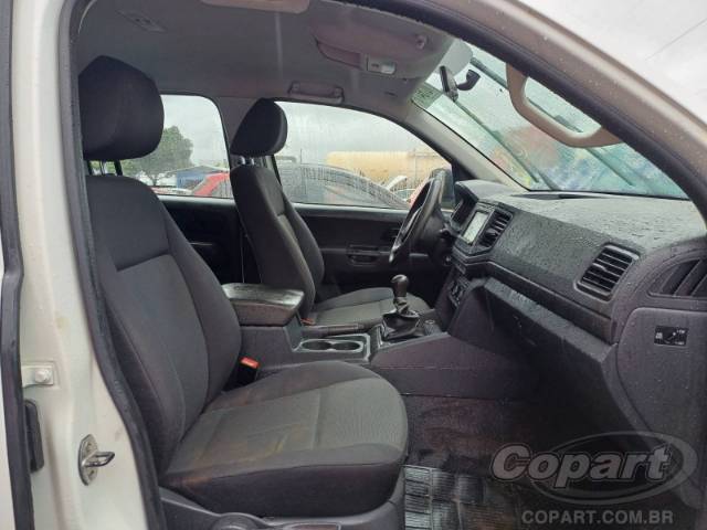 2017 VOLKSWAGEN AMAROK 