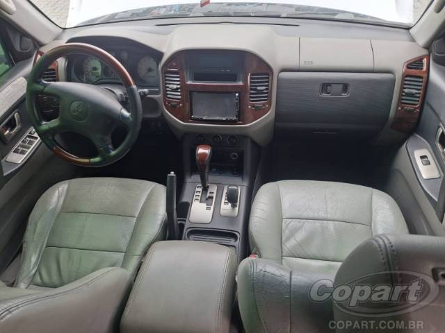 2005 MITSUBISHI PAJERO FULL 