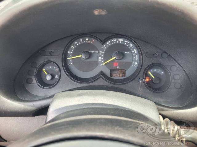 2011 CHEVROLET CLASSIC 