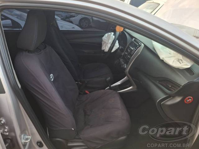 2020 TOYOTA YARIS SEDA 