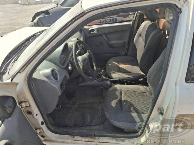 2009 VOLKSWAGEN SAVEIRO 
