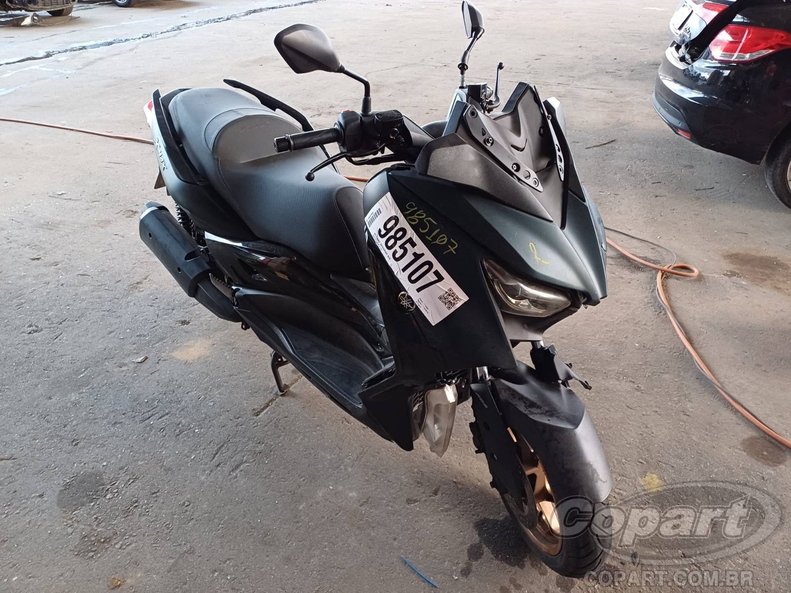 Veículo YAMAHA XMAX Yamaha XMAX 250 ABS CVT 2023 Pequena Monta 2023 em leilão