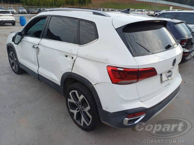 2024 VOLKSWAGEN TAOS 