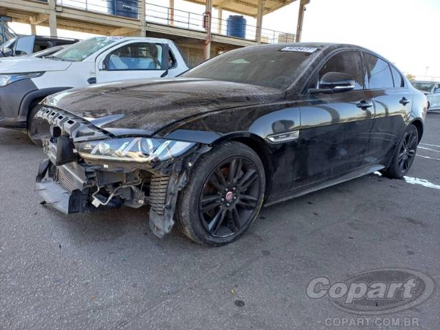 2017 JAGUAR XE 