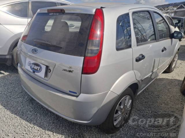 2005 FORD FIESTA 