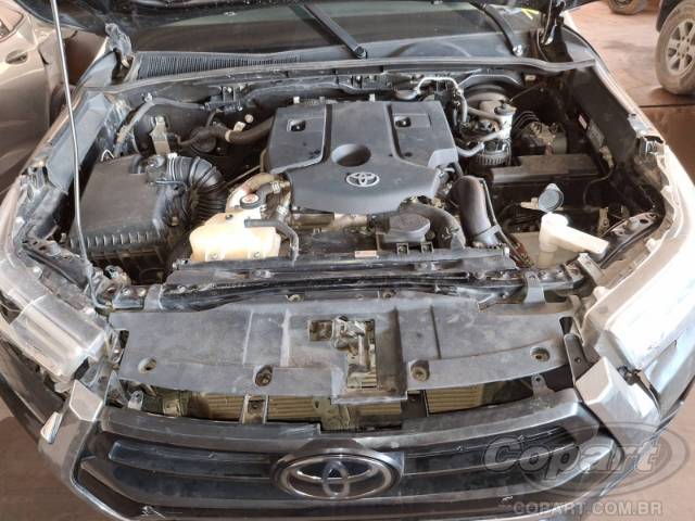 2021 TOYOTA HILUX CD 