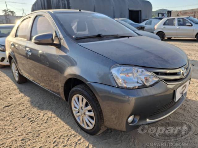 2016 TOYOTA ETIOS SEDA 