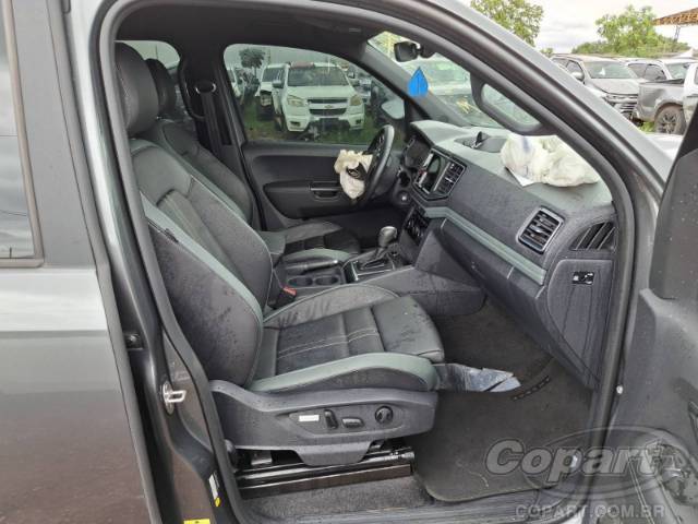 2025 VOLKSWAGEN AMAROK 