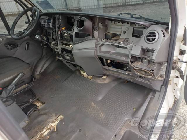 2013 IVECO DAILY CHASSI 
