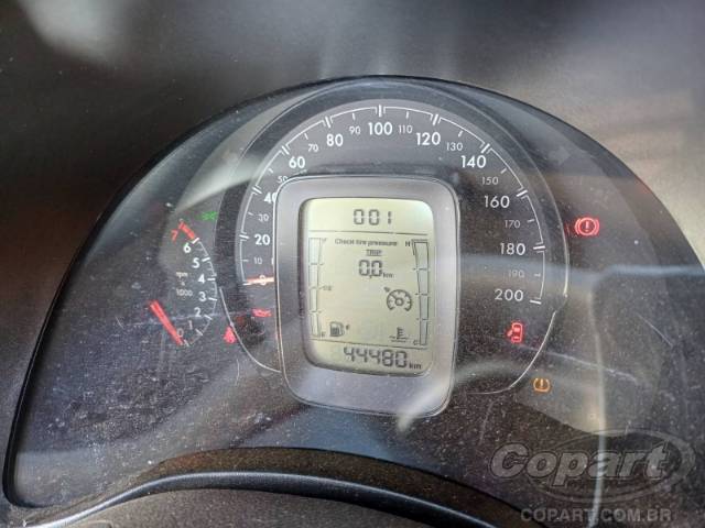 2025 FIAT STRADA 