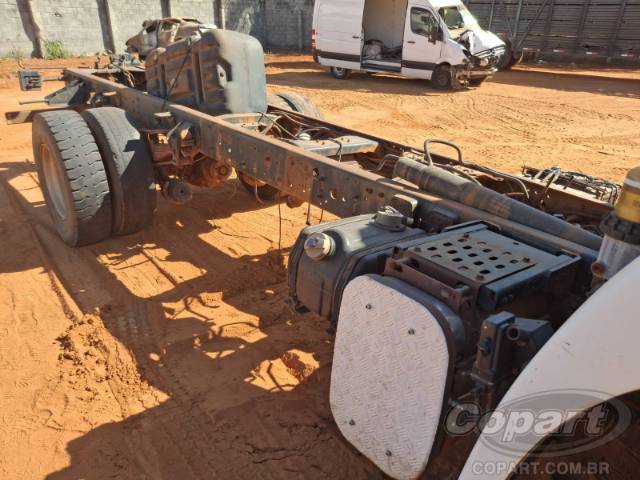 2022 VOLKSWAGEN CONSTELLATION 