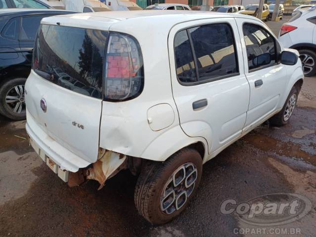 2018 FIAT UNO 