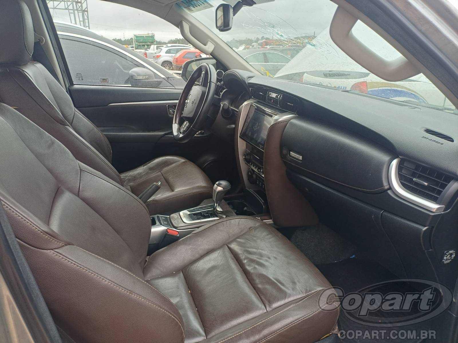 2017 TOYOTA HILUX SW4 — foto 5 de 10
