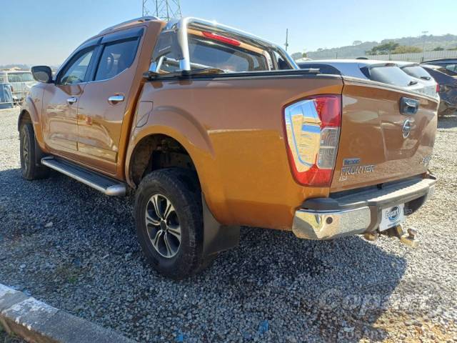 2017 NISSAN FRONTIER CD 