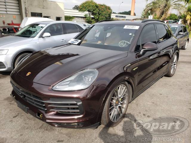 2023 PORSCHE CAYENNE 