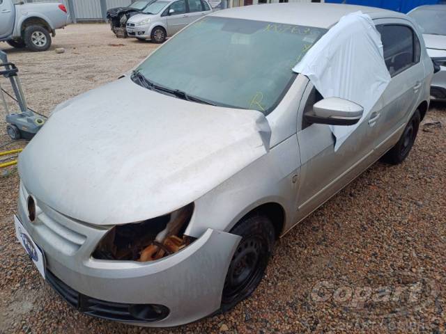 2013 VOLKSWAGEN GOL 