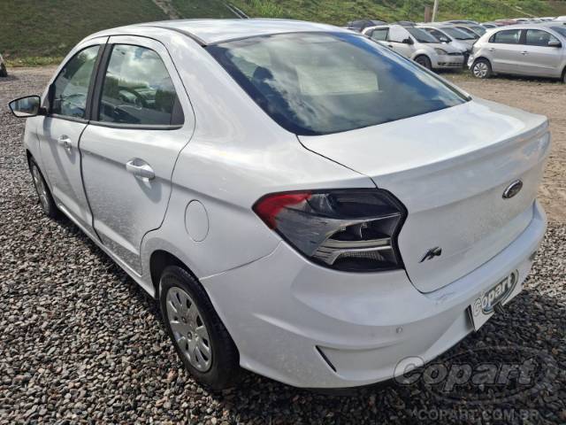 2021 FORD KA SEDAN 