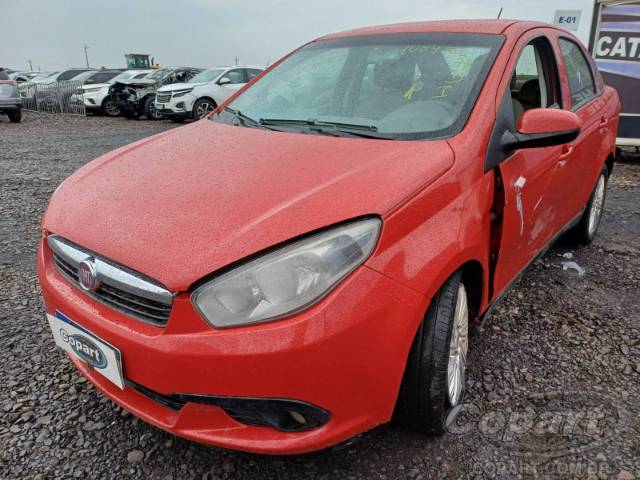 2015 FIAT GRAND SIENA 