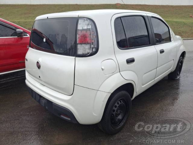 2021 FIAT UNO 
