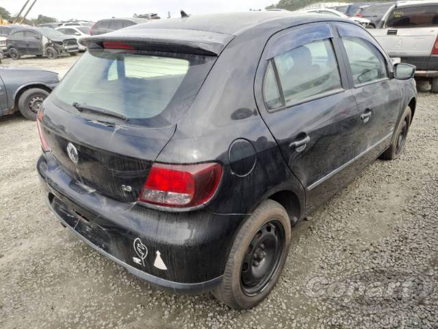 2011 VOLKSWAGEN GOL 