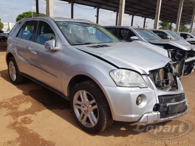 2011 MERCEDES BENZ CLASSE ML 