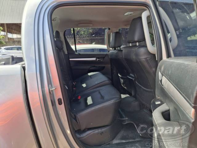 2024 TOYOTA HILUX CD 