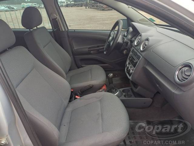 2010 VOLKSWAGEN GOL 