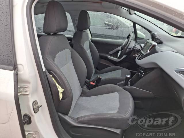 2016 PEUGEOT 208 