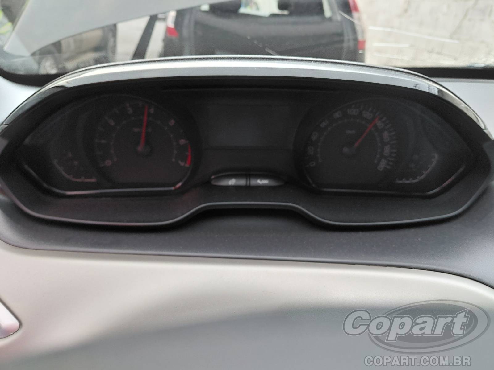 Foto 8 de 10: 2022 PEUGEOT 2008