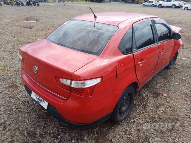 2017 FIAT GRAND SIENA 
