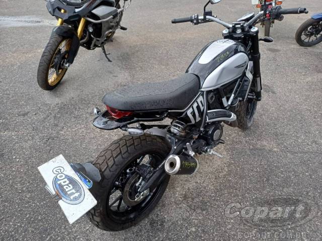 2024 DUCATI SCRAMBLER 
