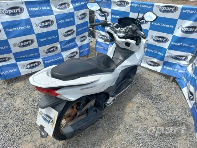 2016 HONDA PCX 