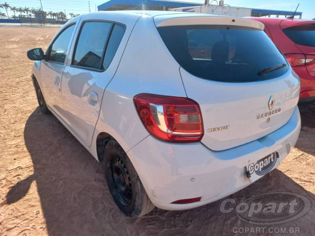 2017 RENAULT SANDERO 