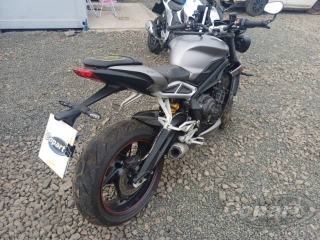 2018 TRIUMPH STREET TRIPLE 