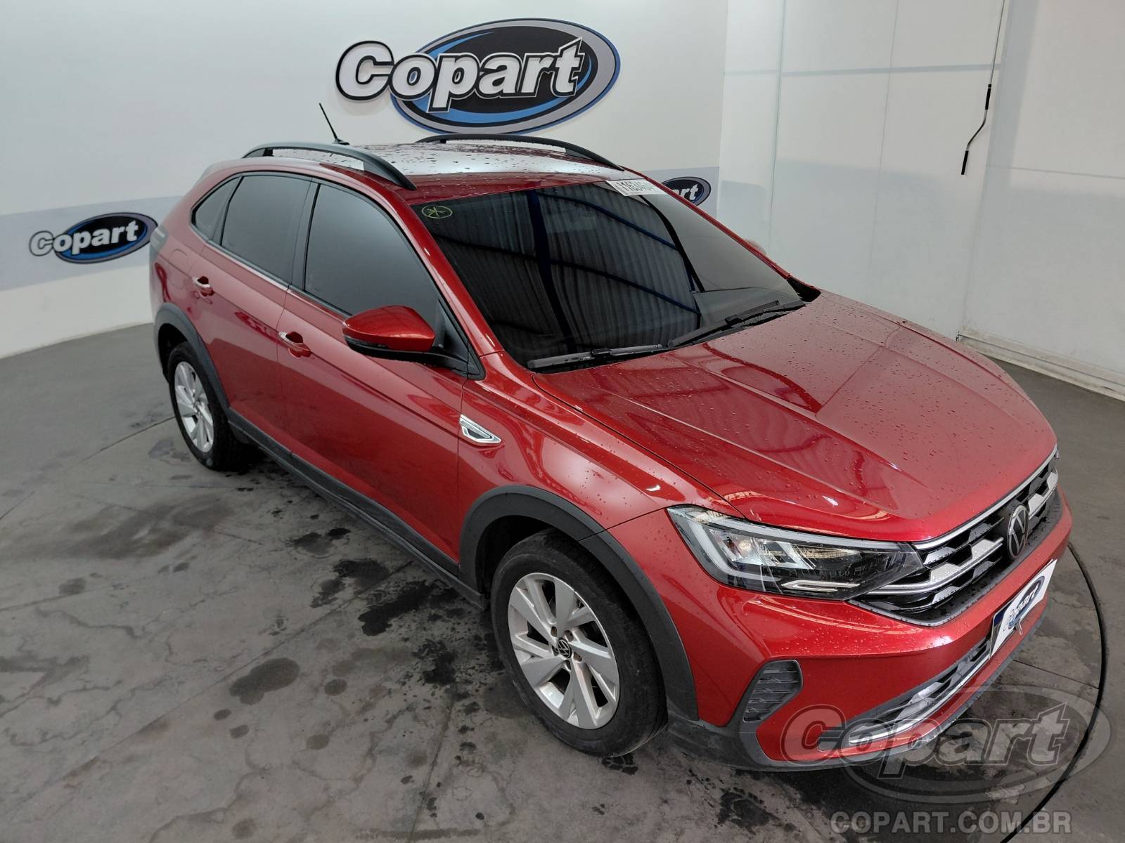 Volkswagen Nivus 2024 em leilão
