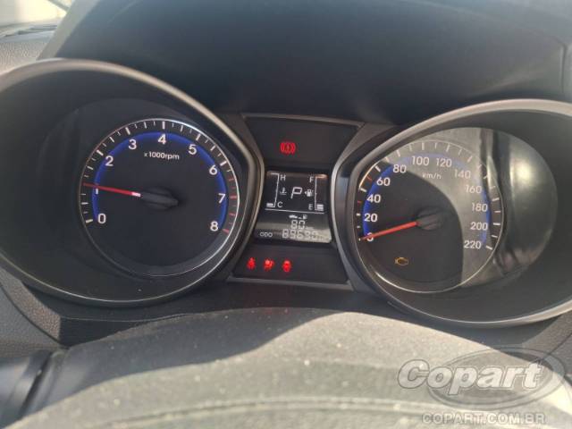 2015 HYUNDAI HB20 