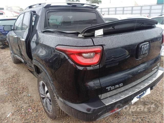 2025 FIAT TORO 