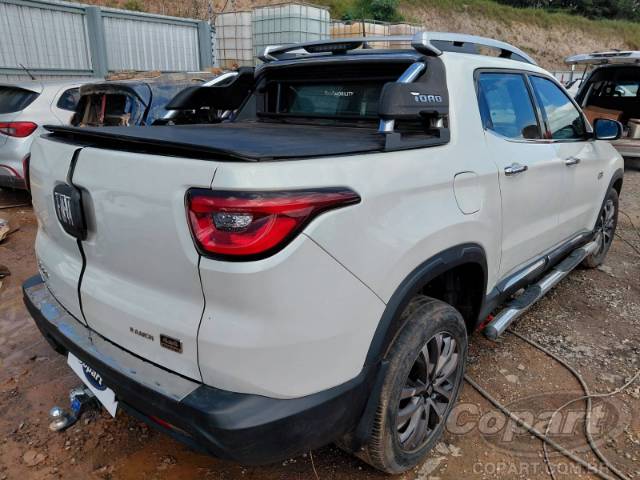 2022 FIAT TORO 