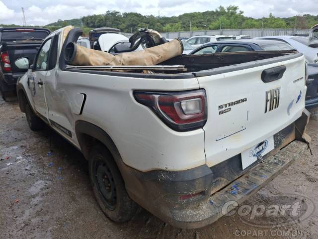 2022 FIAT STRADA 