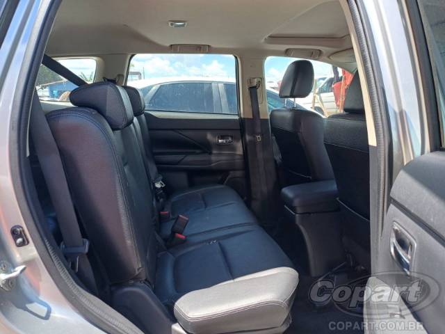 2018 MITSUBISHI OUTLANDER 