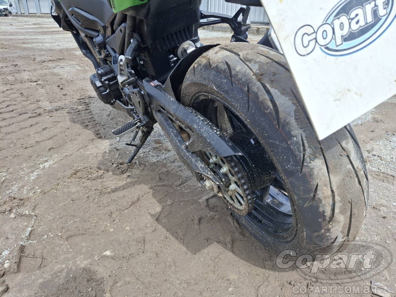 2026 KAWASAKI Z900 — foto 7 de 10