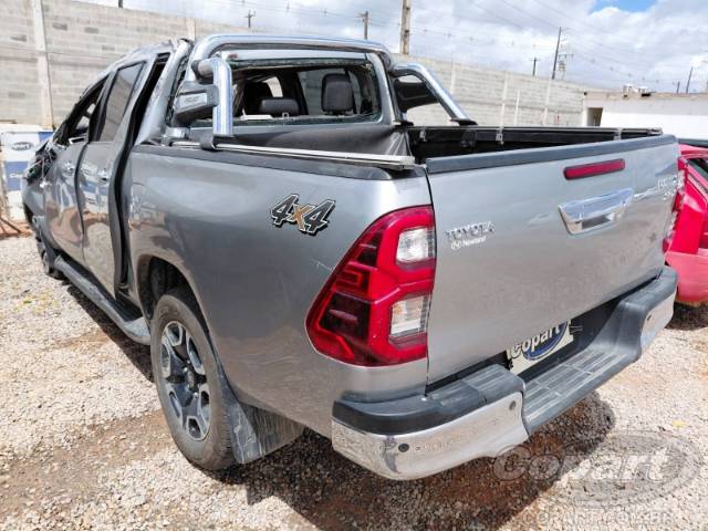 2022 TOYOTA HILUX CD 