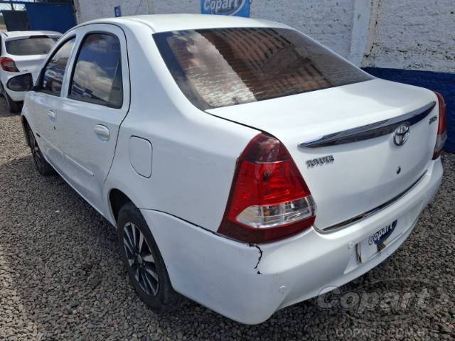 2016 TOYOTA ETIOS SEDA 