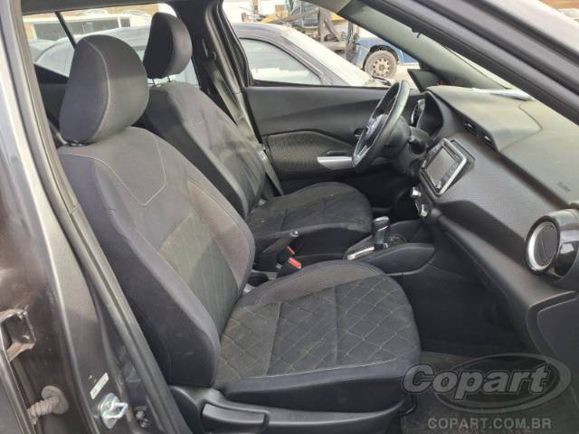 2017 NISSAN KICKS 