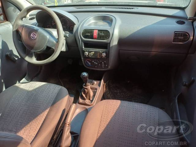 2010 CHEVROLET CORSA SEDAN 